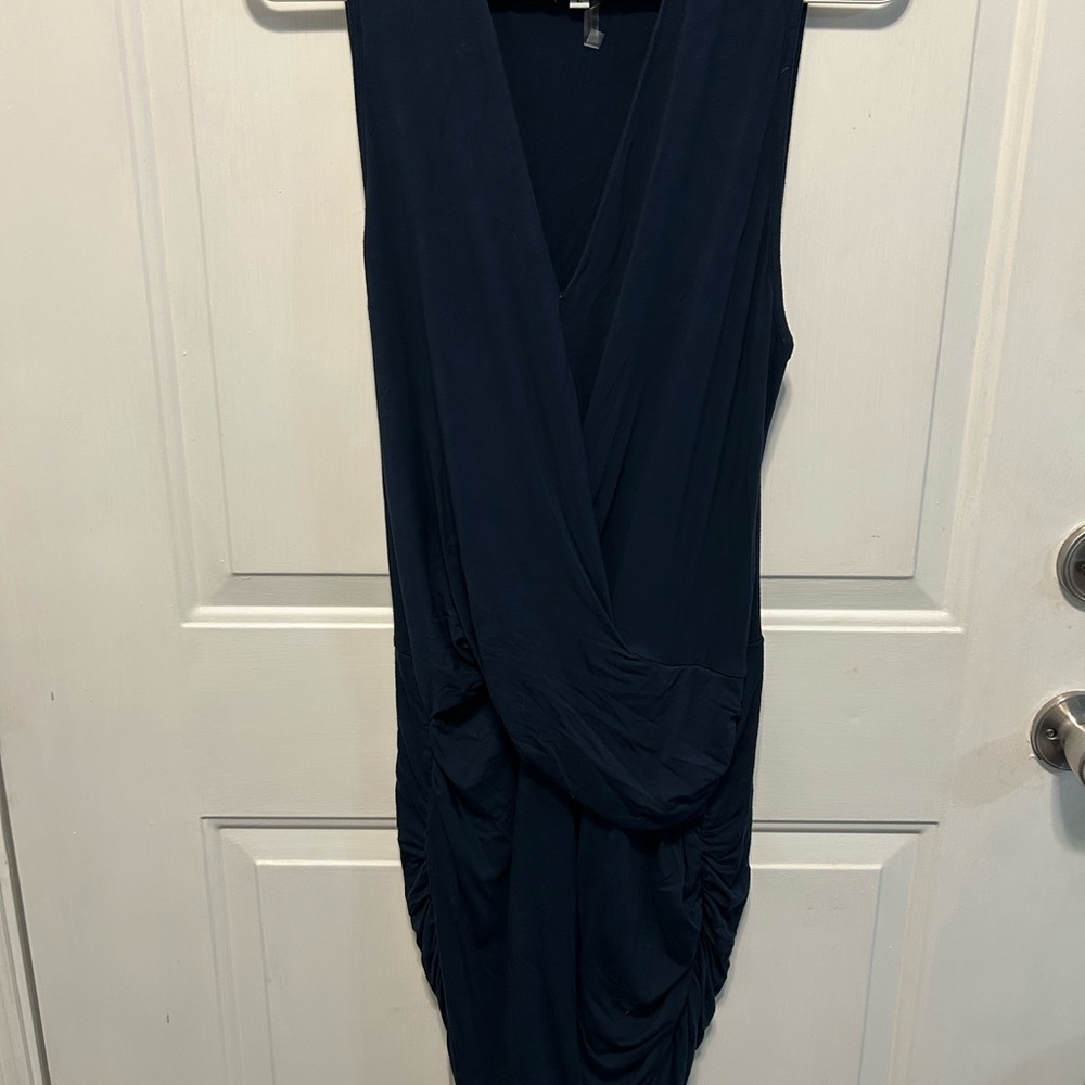 Elegant Navy Sleeveless Dress